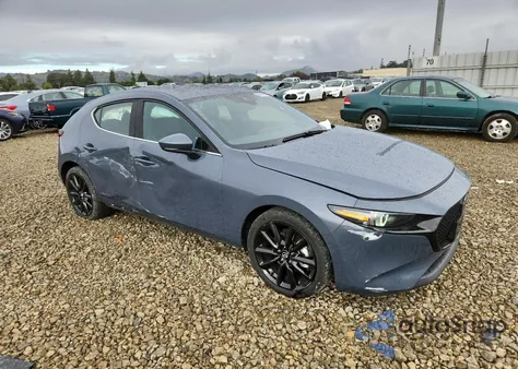 2023 Mazda 3 Premium из США, поврежденный, VIN JM1BPBMM0P1613513